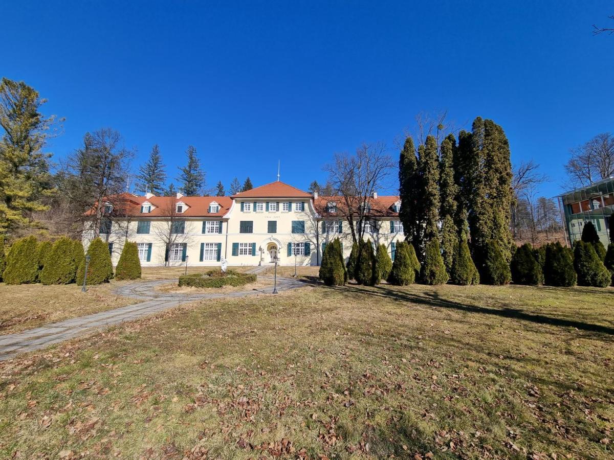 Apartma Vrtnica, Vila Golf Rogaska Slatina Luaran gambar